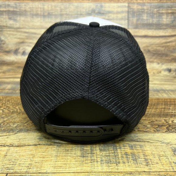 VANS Off The Wall Mens Trucker Hat Black Snapback Snake Skateboard Baseball Cap - Picture 5 of 8